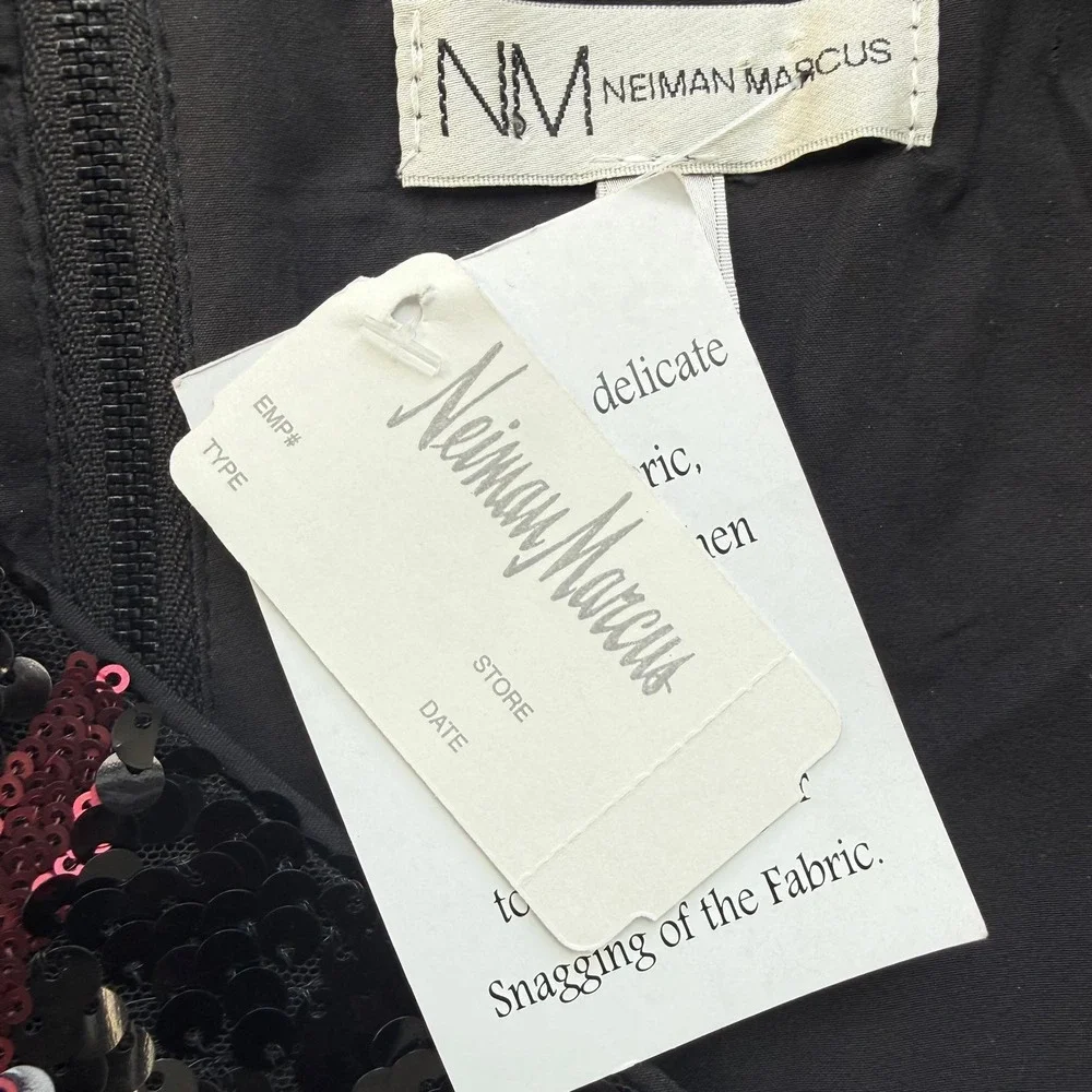 NWT Neiman Marcus Sequin Cocktail Dress Size 10 Split Sleeve maroon black Party